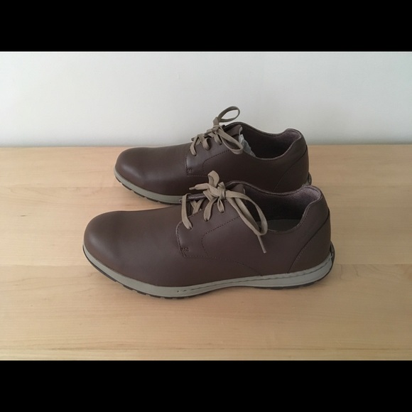 think mizzi sandals